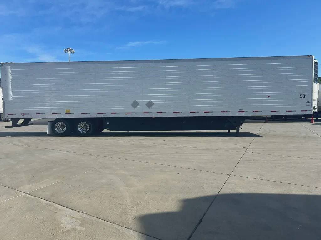 2022 Utility 3000R image 6
