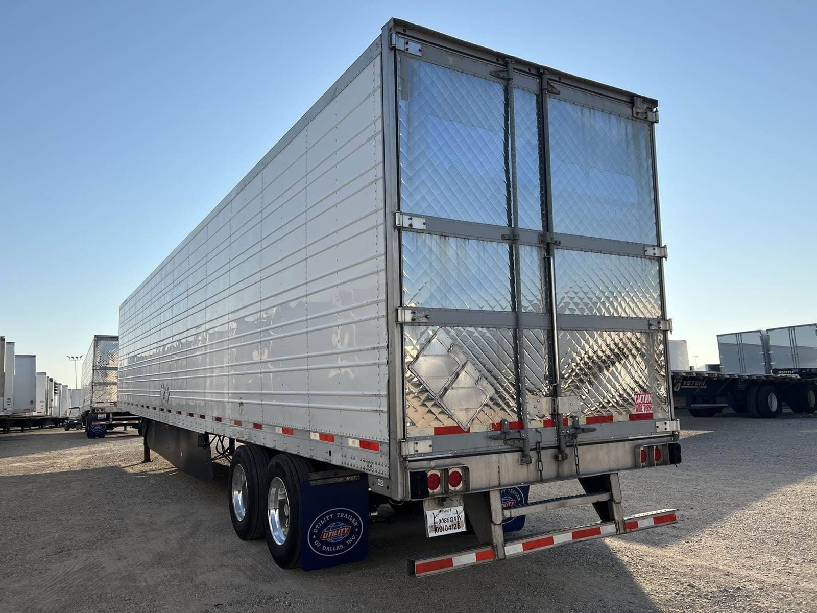 2019 Utility Other image 2