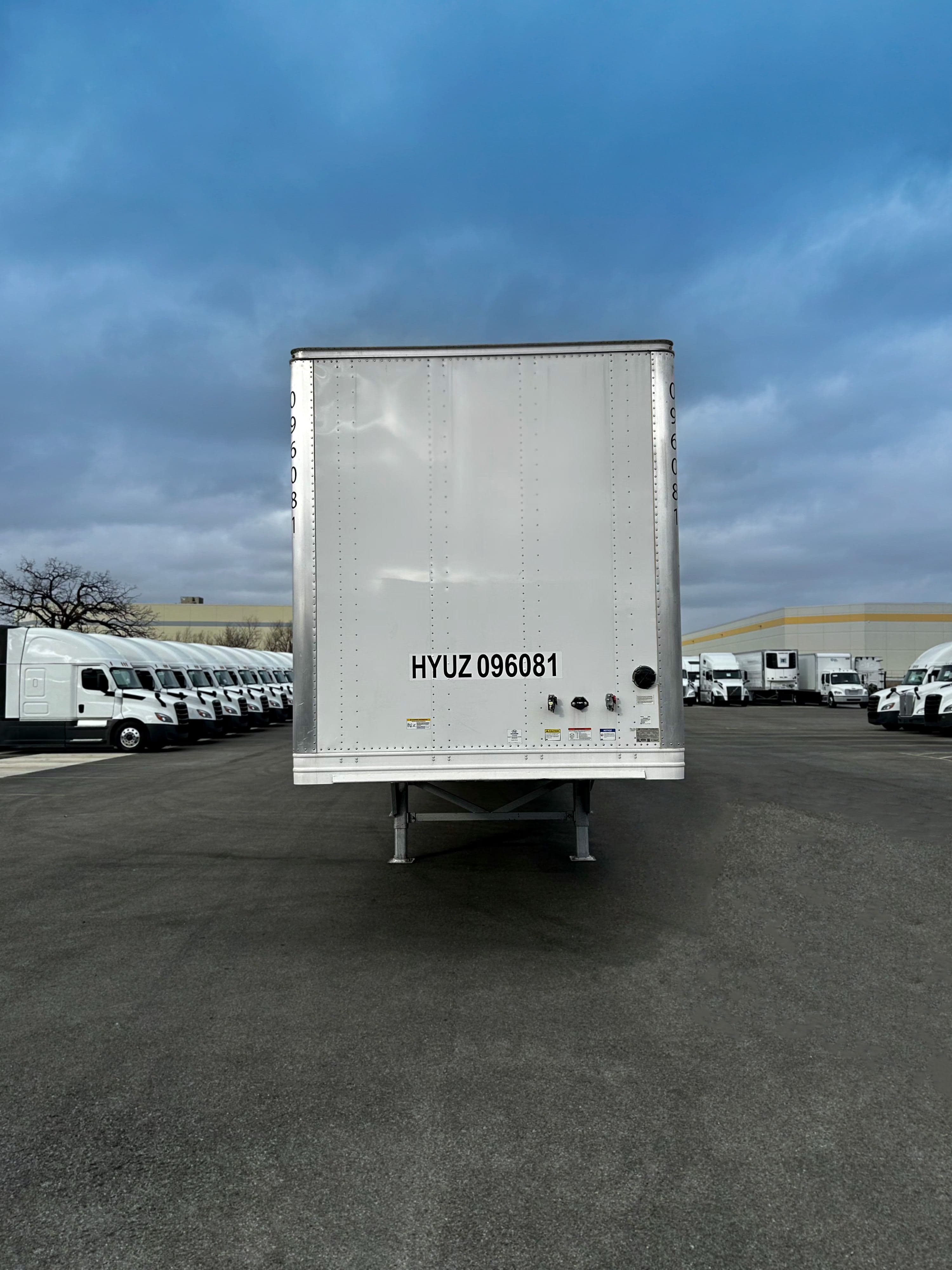 2026 Hyundai 53` Dry Van image 2