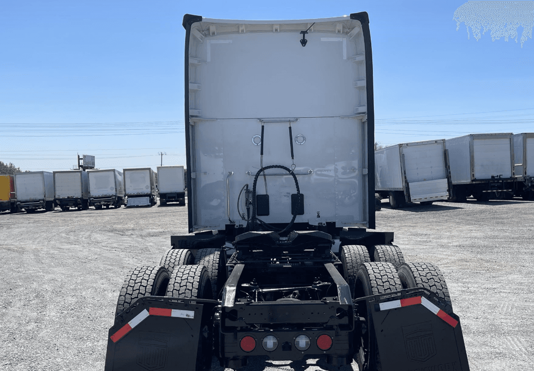 2020 Kenworth T680 image 6