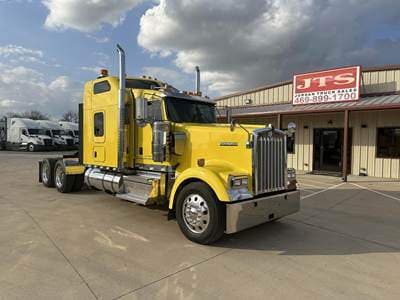 2021 Kenworth W9 Series image 8
