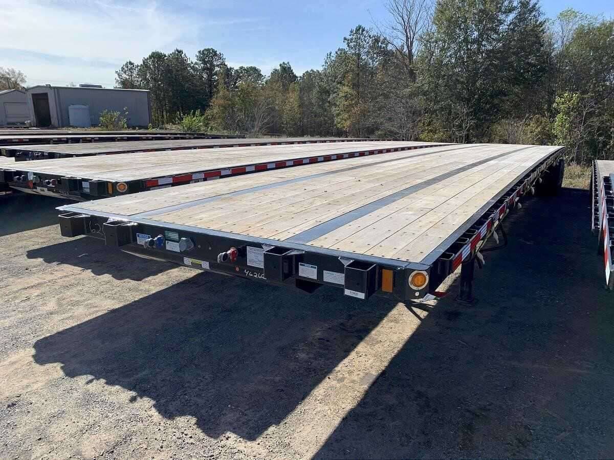 Used 2022 FONTAINE VELOCITY 53' CLOSED SLIDING TANDEM FLATBED Flatbed Trailer in Longview, TX image 3