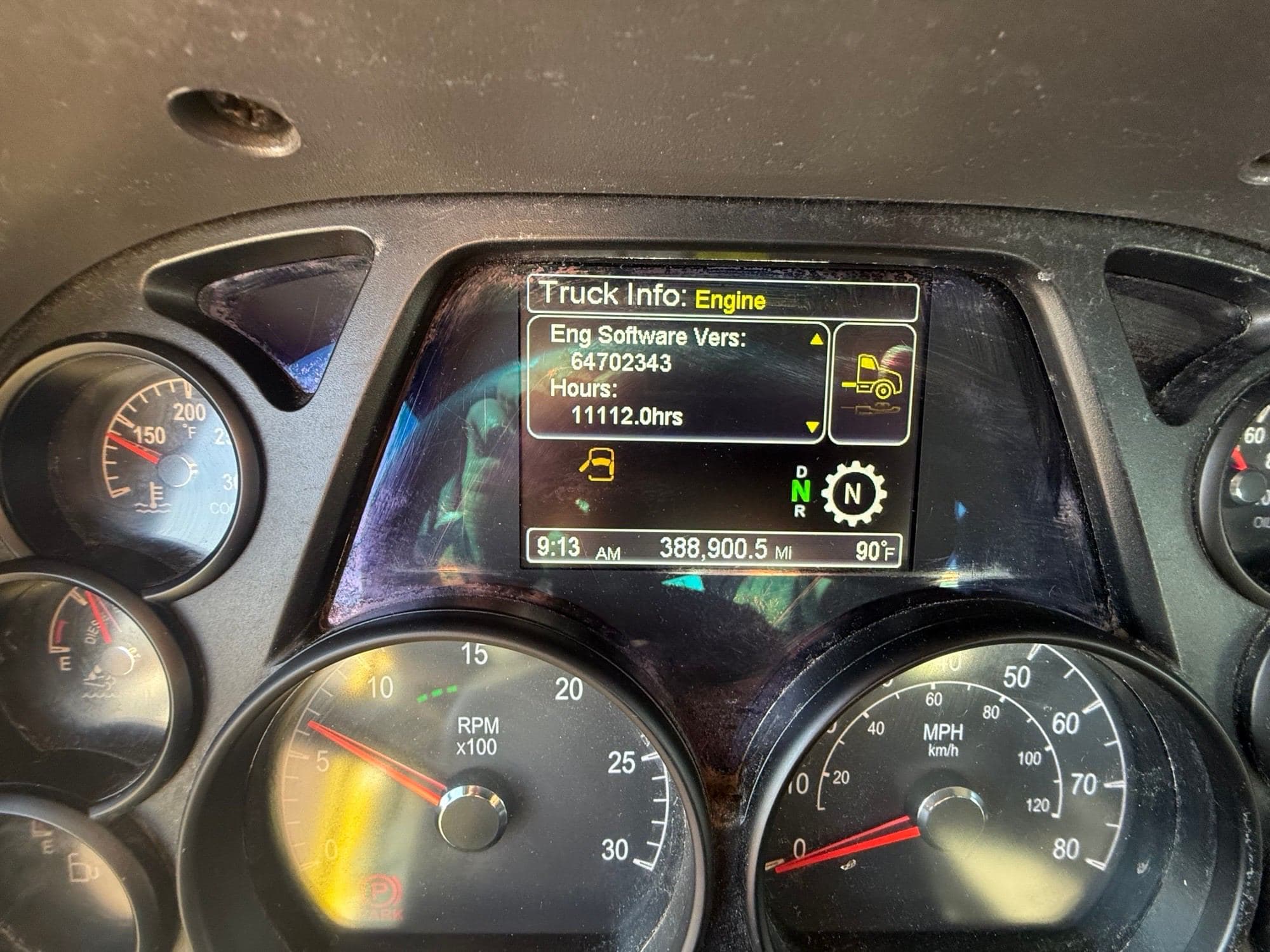 2021 Peterbilt 579 image 12