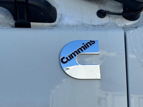 2025 Isuzu FTR image 9