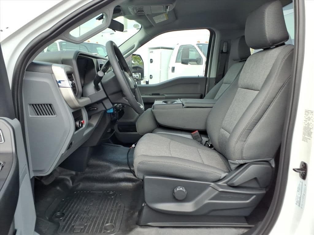 2026 Ford F550 SD XL image 11