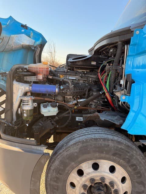 2024 Freightliner Cascadia image 10