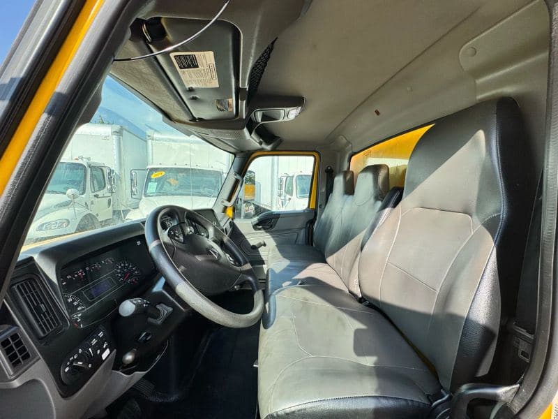 2020 International MV607 image 24