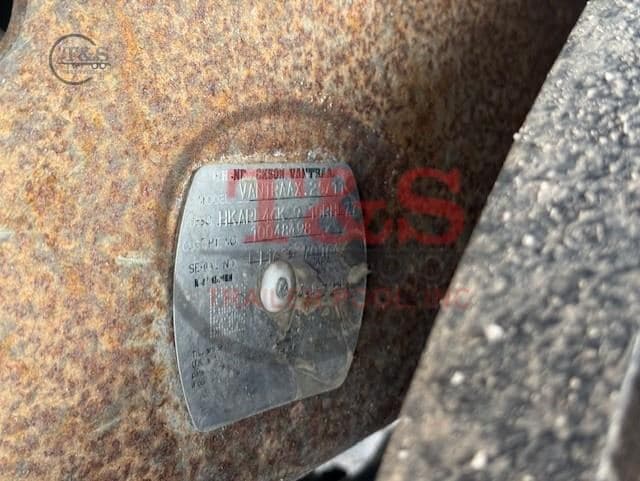 2017 HYUNDAI 48300 image 13