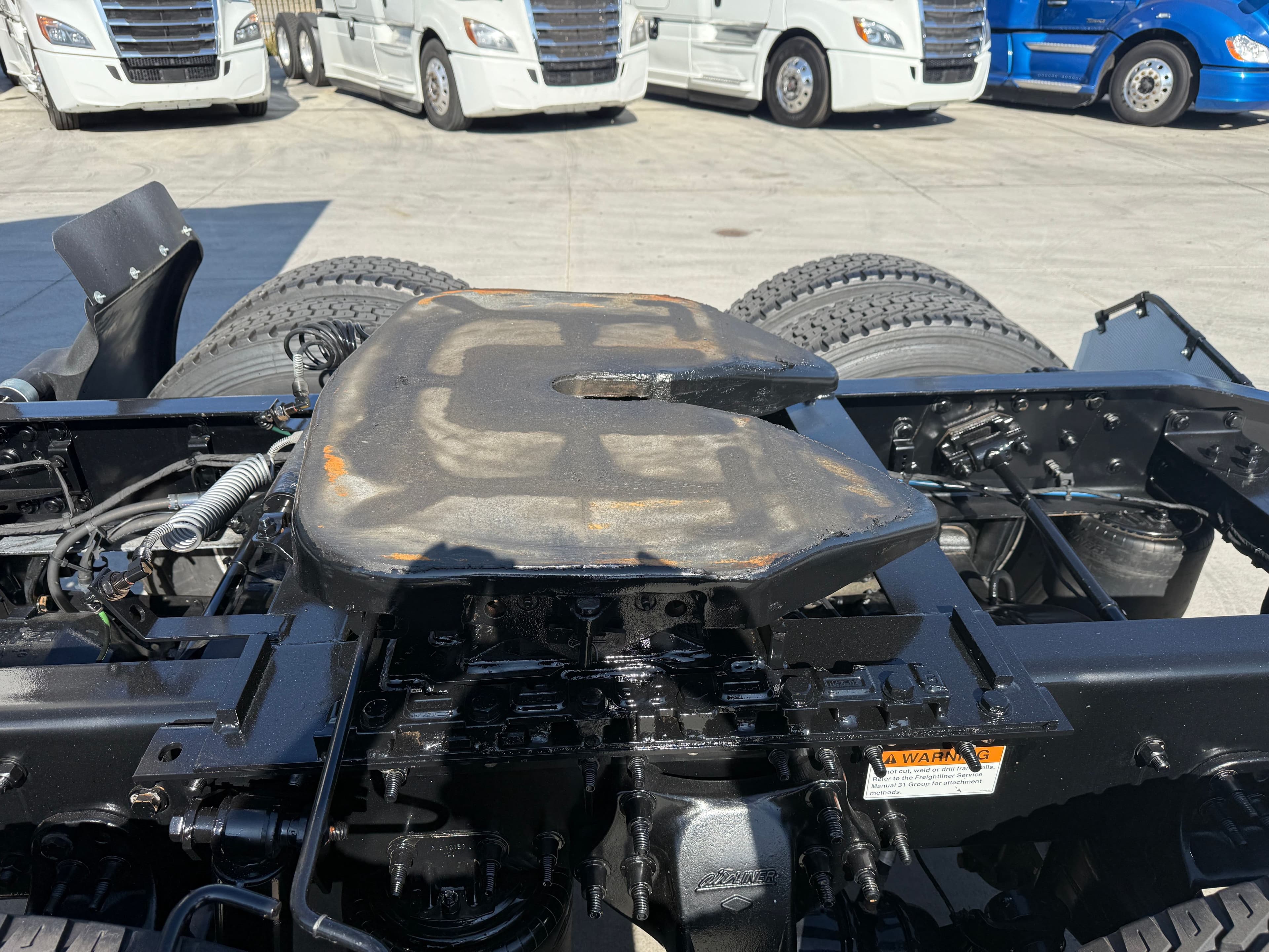 2021 Freightliner Cascadia 126 image 9