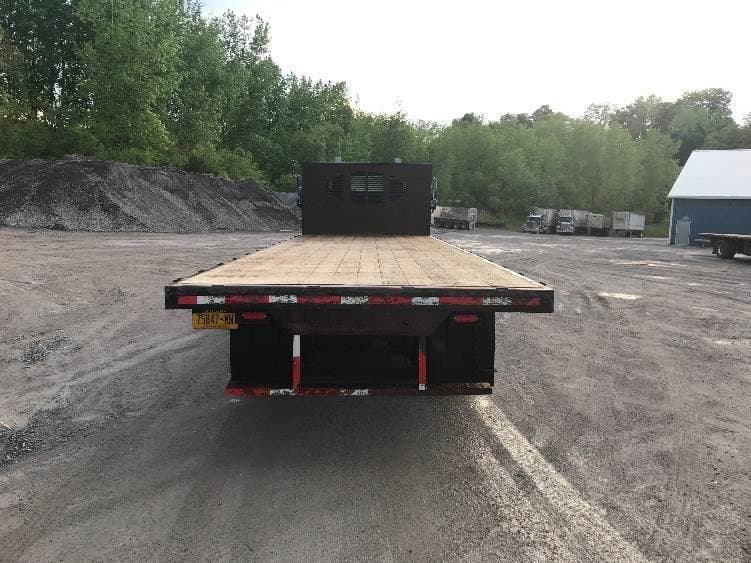 2021 Freightliner M2 image 5