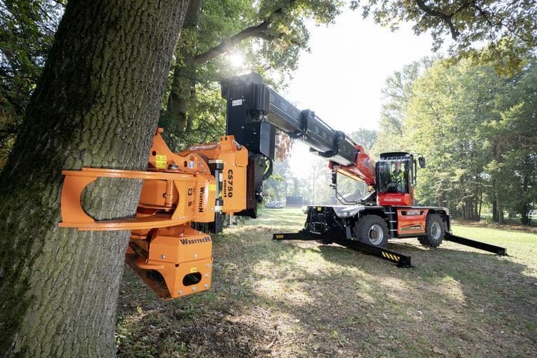 2026 MANITOU MRT3060 W Woodcracker CS750 image 25