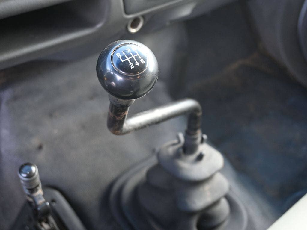 2004 Ford F-650SD XL DRW image 19