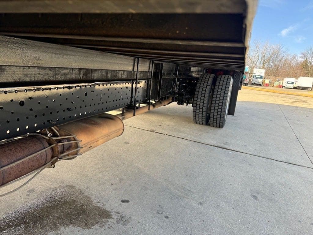 Used 2023 CHEVROLET Box Truck - Straight Truck, Contractor Truck, Cabover Truck - COE - LOW CAB FORWARD 4500 HD For Sale image 10