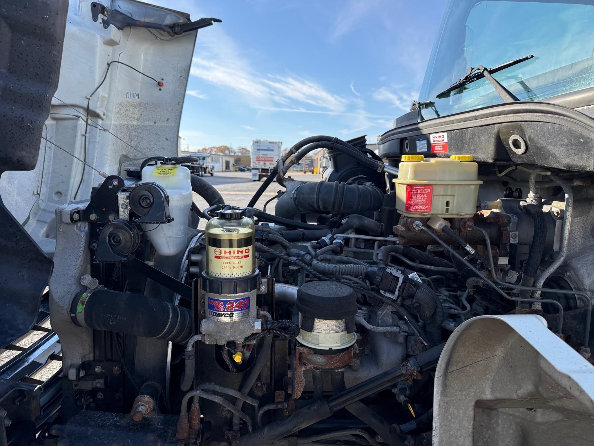 2020 HINO 268 115712 image 9