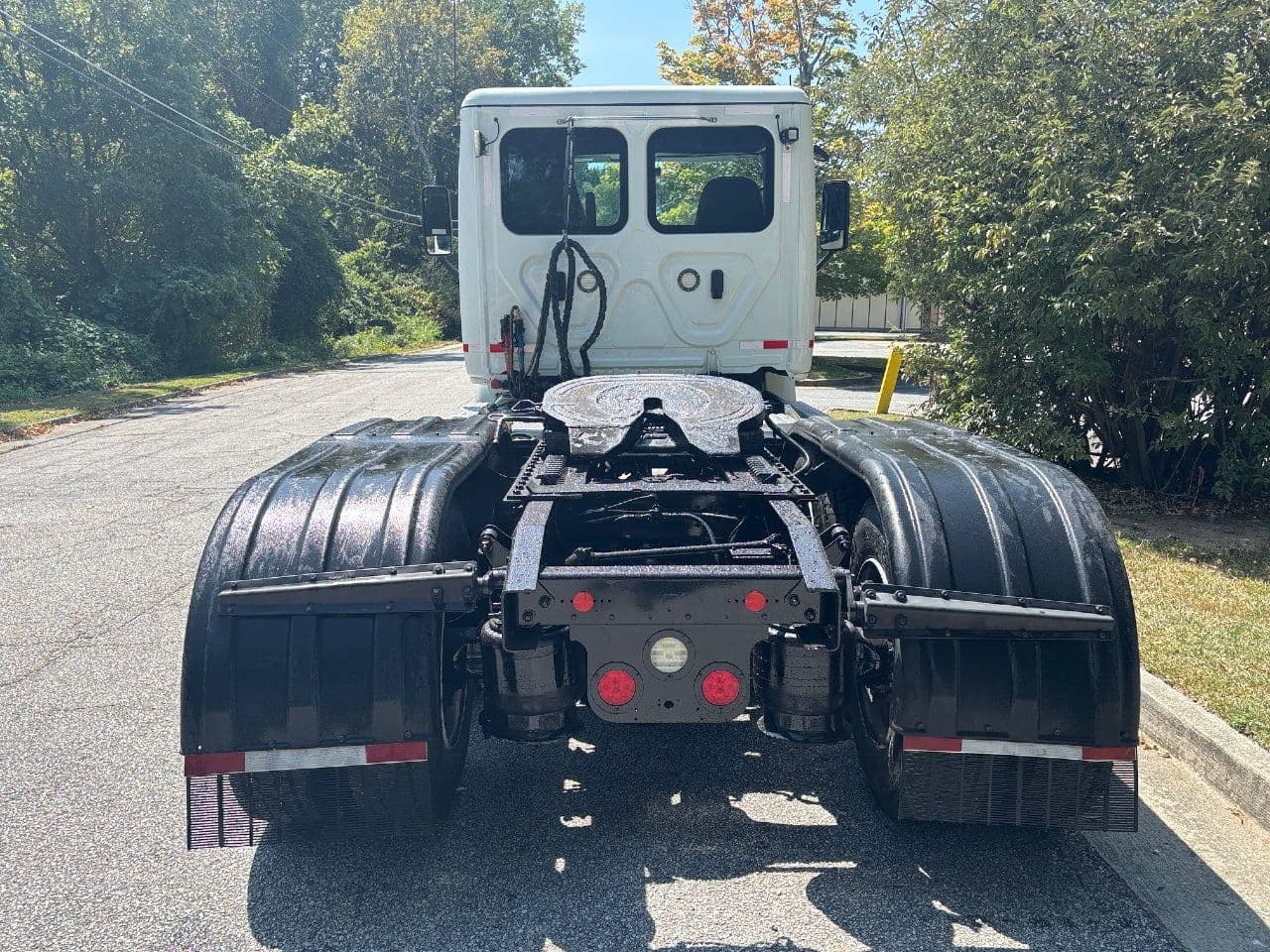 2019 Freightliner Cascadia 113 image 9