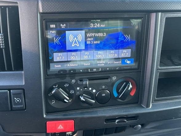 2025 Isuzu FTR image 15