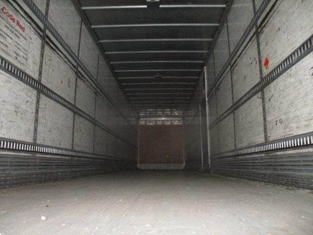 2003 Utility 53` Dry Van image 3