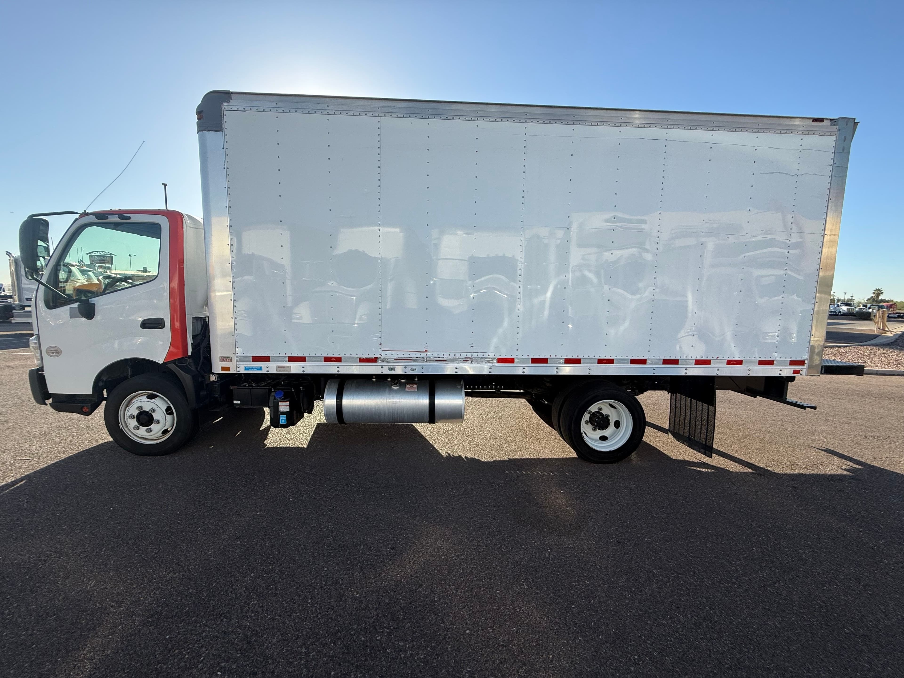 2018 Hino XJC740 / XFC740 image 2