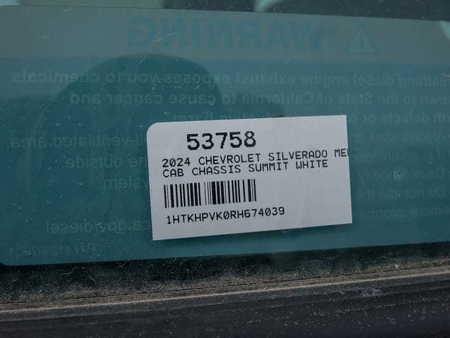 2024 Chevrolet Silverado 4500HD Work Truck image 22