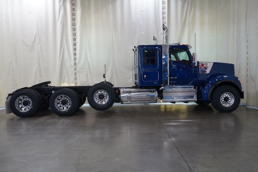 New 2027 KENWORTH W990 image 6