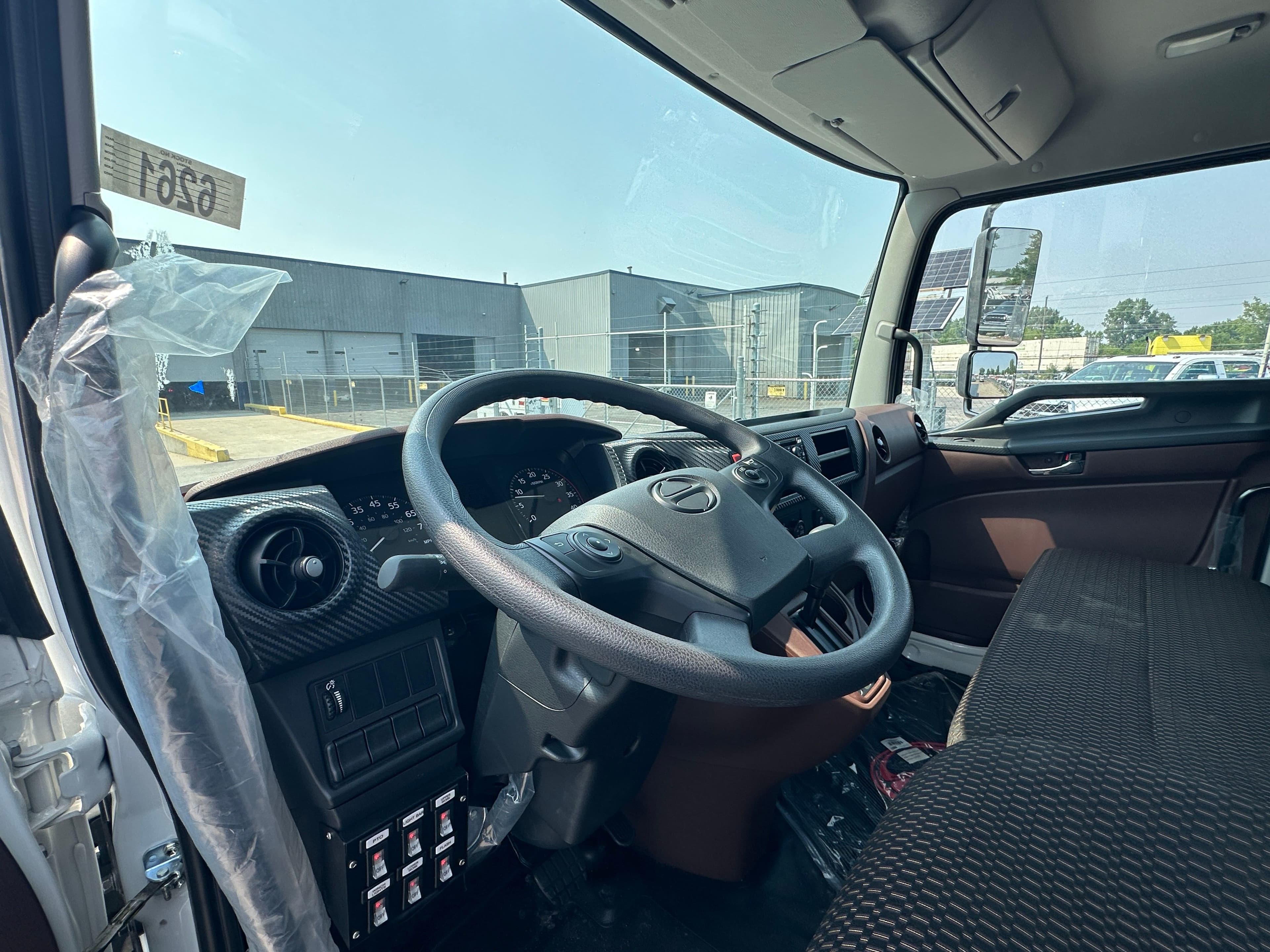 2025 Hino L6 WITH A CENTURY 21.5' STEEL CARRIER  (SK#: 6261C)  image 16