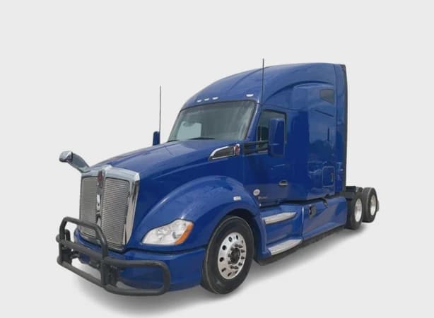 2021 Kenworth T680 image 1
