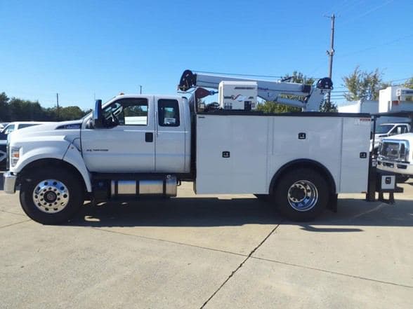 2025 Ford 4143D image 4