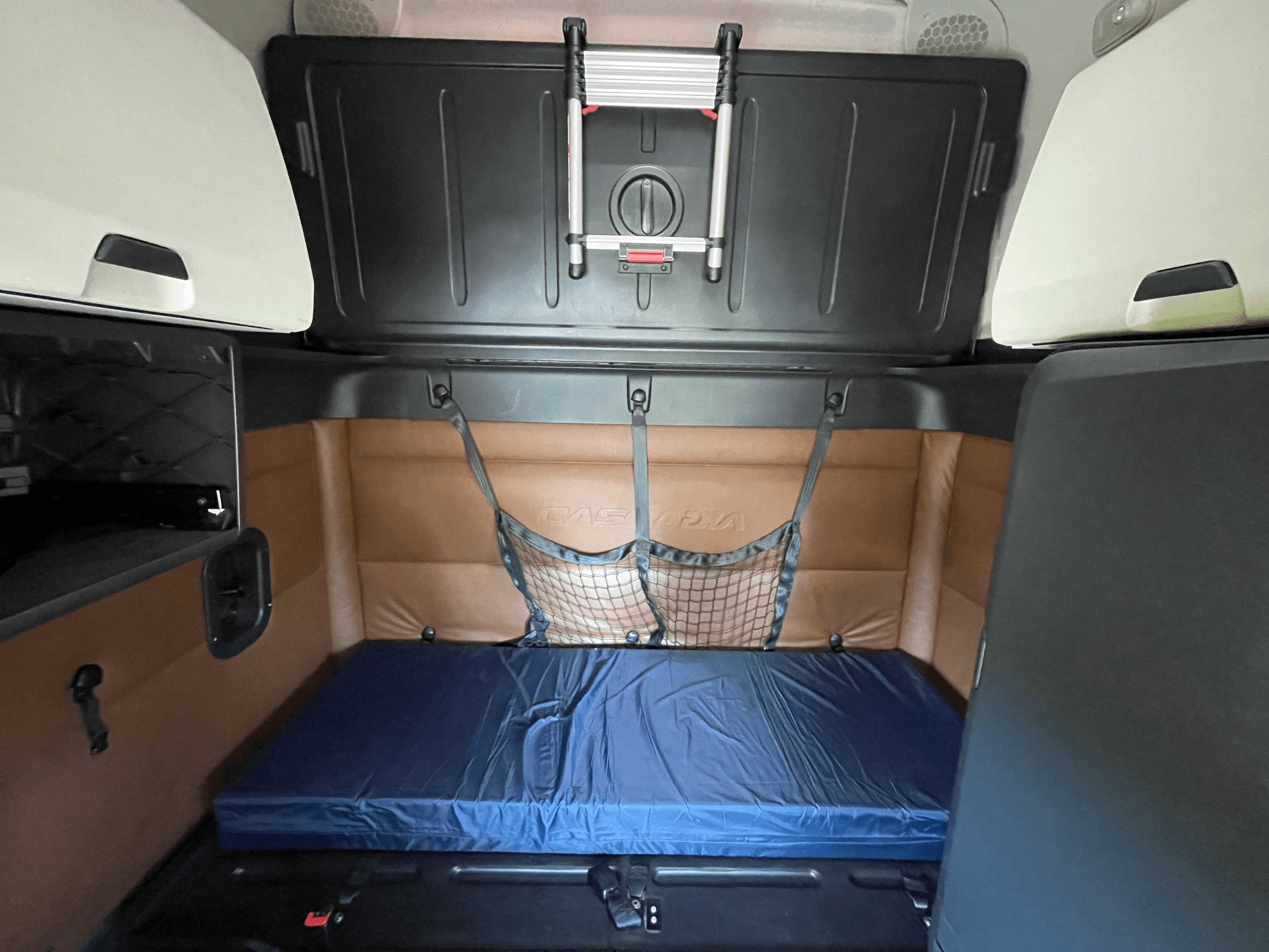 2021 Freightliner Cascadia image 11