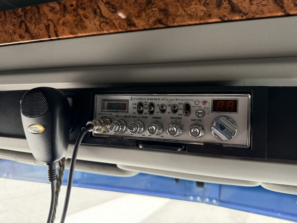 Used 2020 KENWORTH T880 image 28