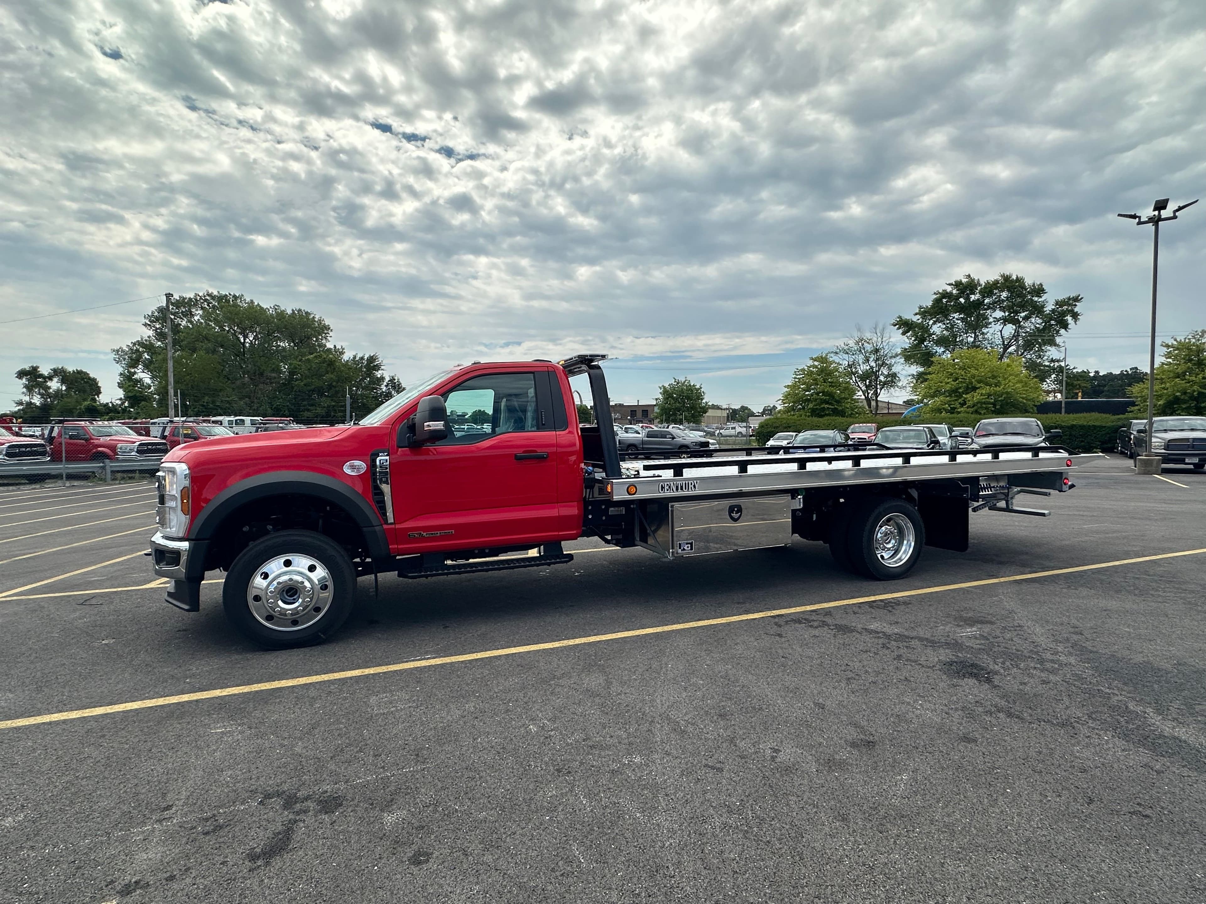    2024 Ford F-550 F Series Super Duty XL CALIFORNIA COMPLIANT 19.5 CARRIER STL  (SK#: 5966C) image 2