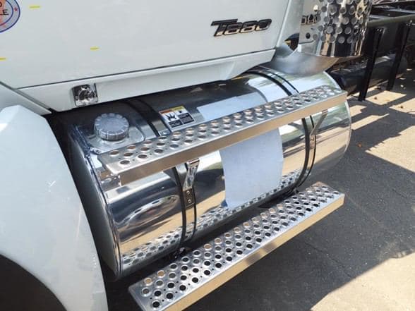 2026 Kenworth T880 image 7