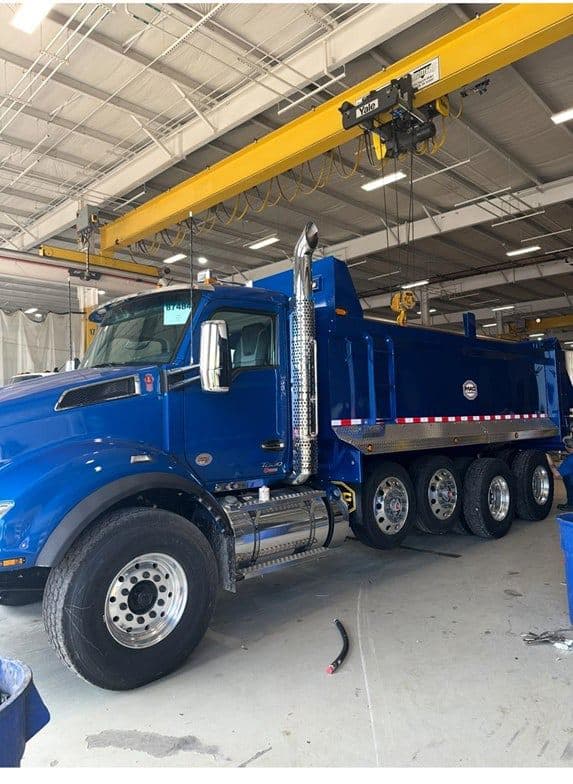 2026 Mac Trailer Mfg 1650 Cft image 2