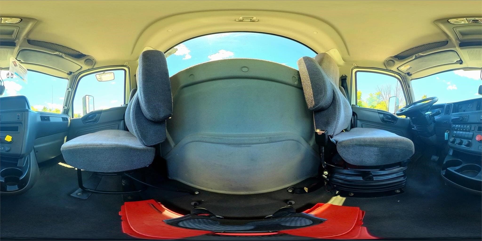 Used 2020 INTERNATIONAL Conventional - Day Cab - LT image 6