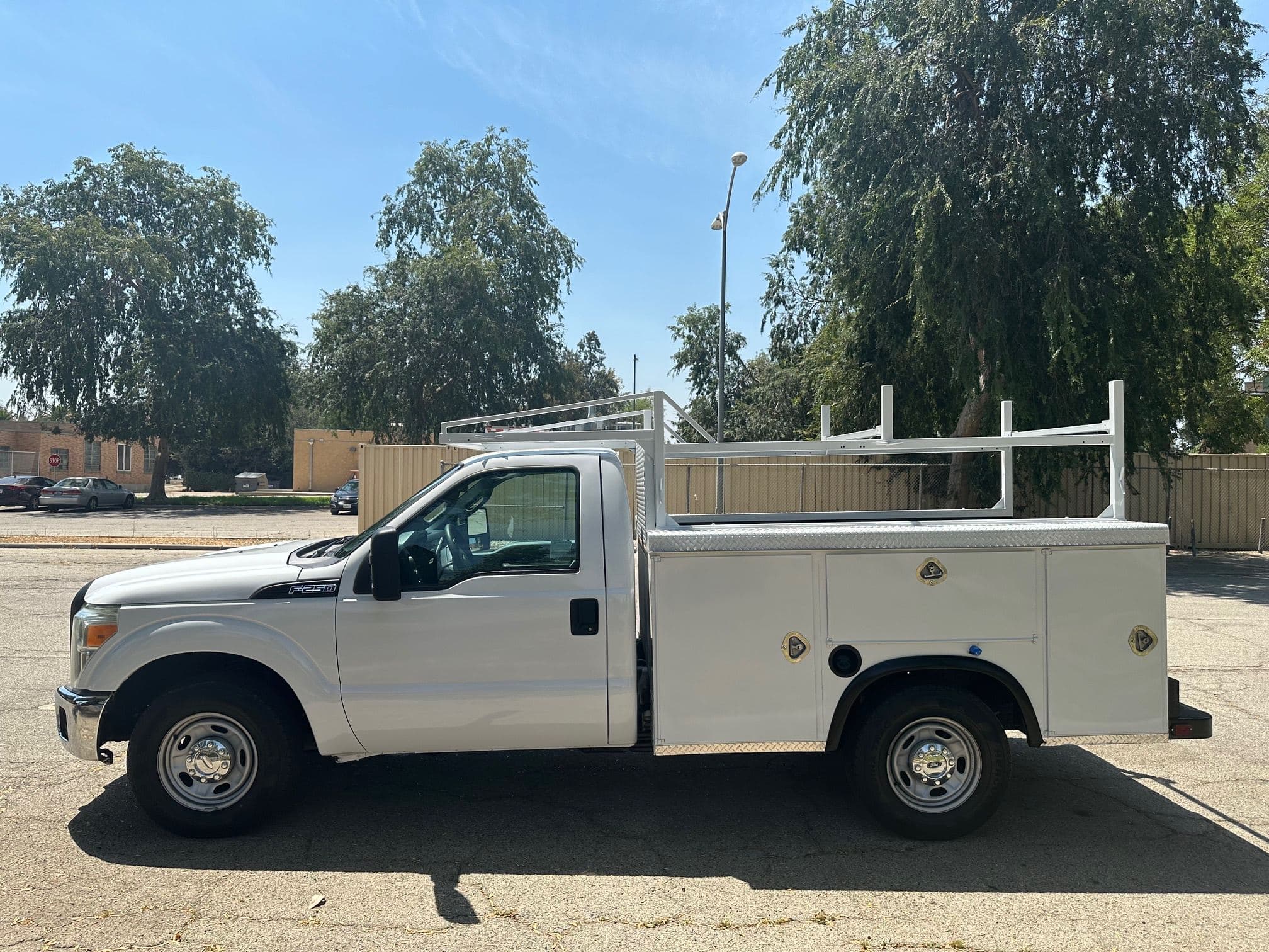 2013 FORD F250 DIESEL SERVICE TRUCK  13393 image 6