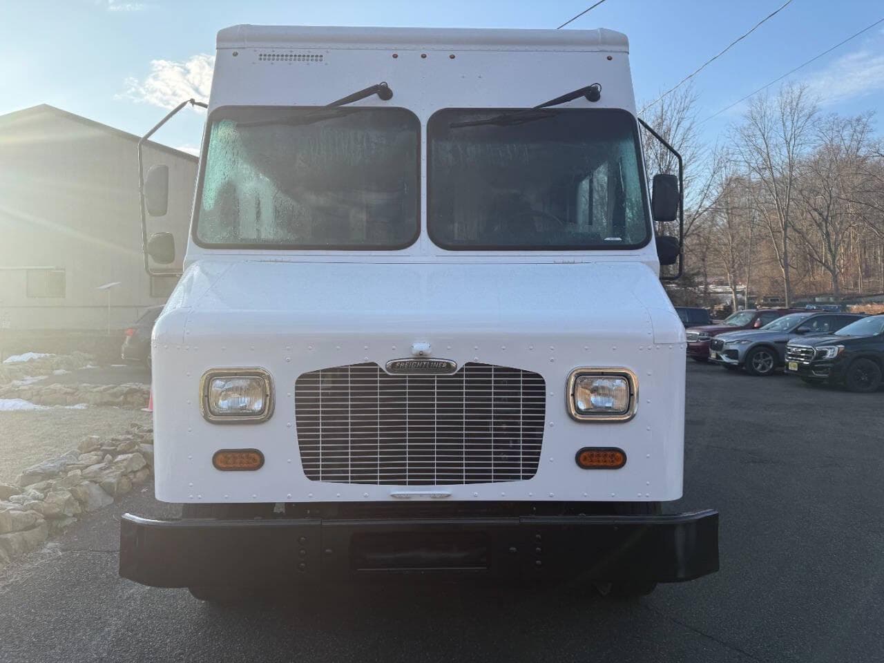 2021 Freightliner MT45 image 6