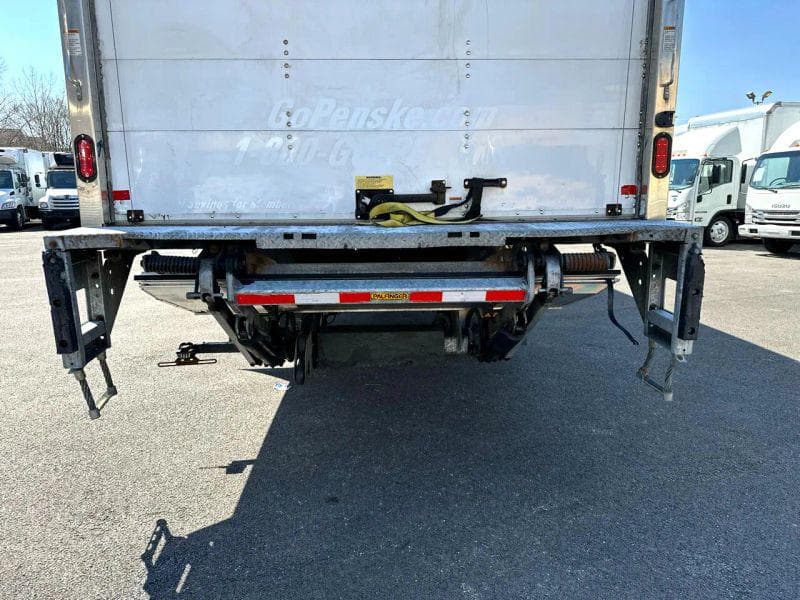 2019 Freightliner Cascadia 125 image 13