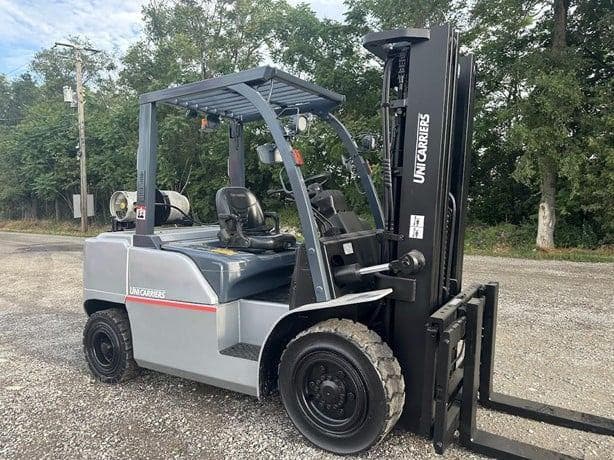 2016 Nissan MJ1F4A50LV image 6