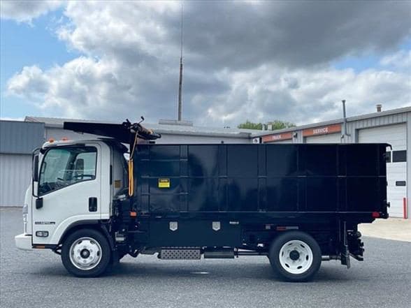 2024 Isuzu NPR HD image 3