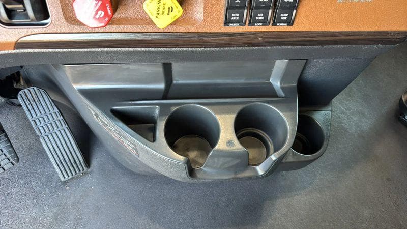 2021 Freightliner Cascadia image 32