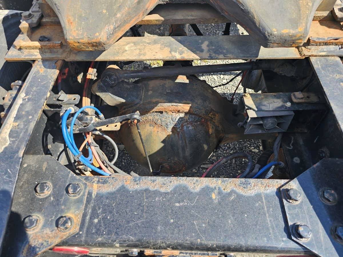 2019 Freightliner Cascadia image 13