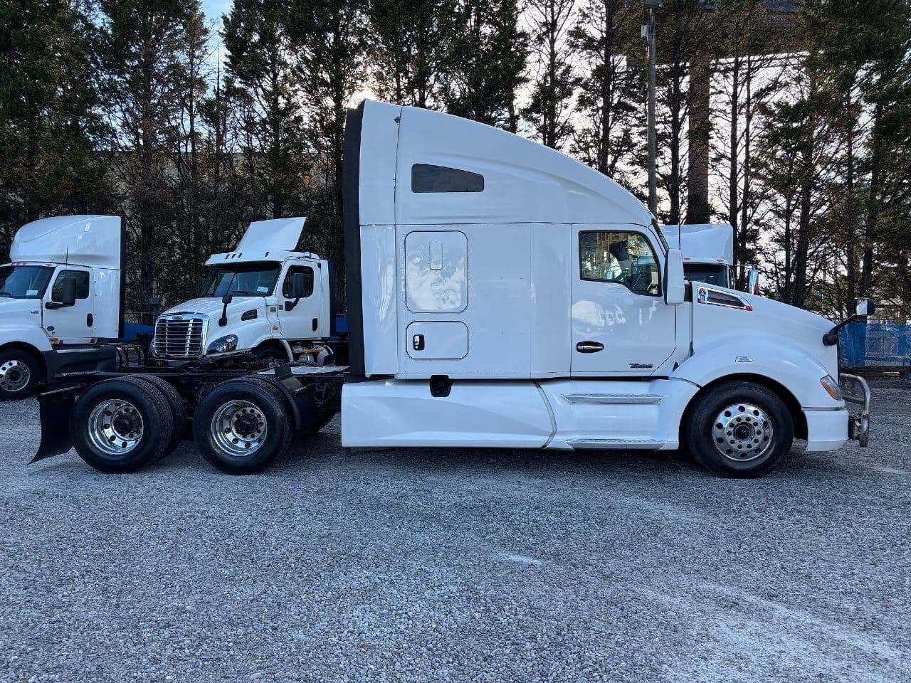 2019 Kenworth T680 image 8
