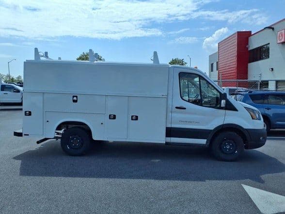 2025 Ford DE-16 image 3