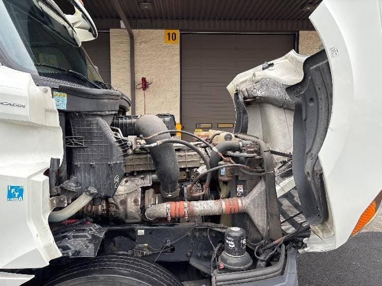 2018 Freightliner Cascadia image 5