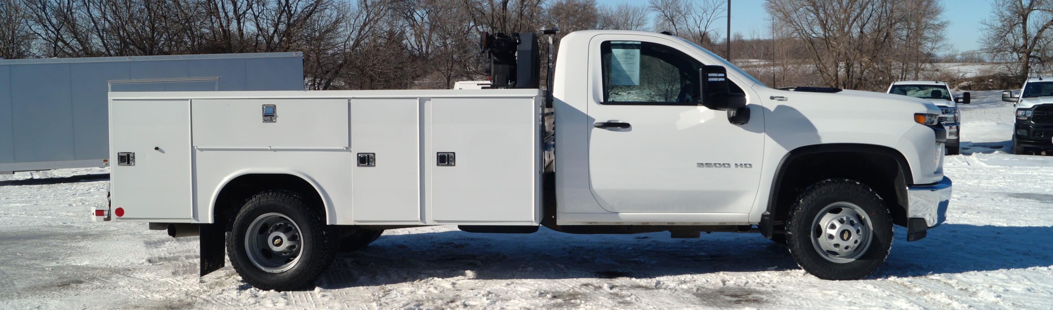 2022 Chevrolet Silverado 3500 HD - Service Utility Truck - 4WD 6.6L V8 Duramax image 4