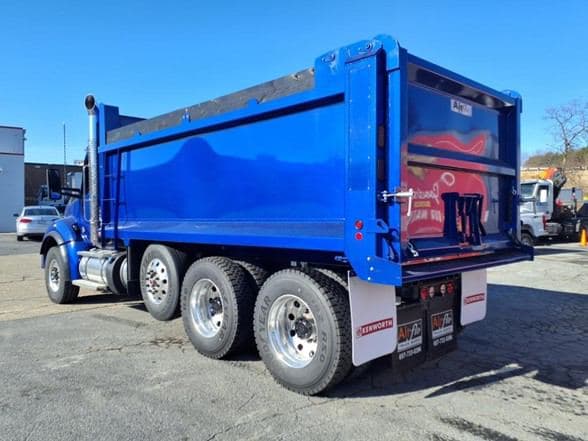 2025 Kenworth T880 image 6