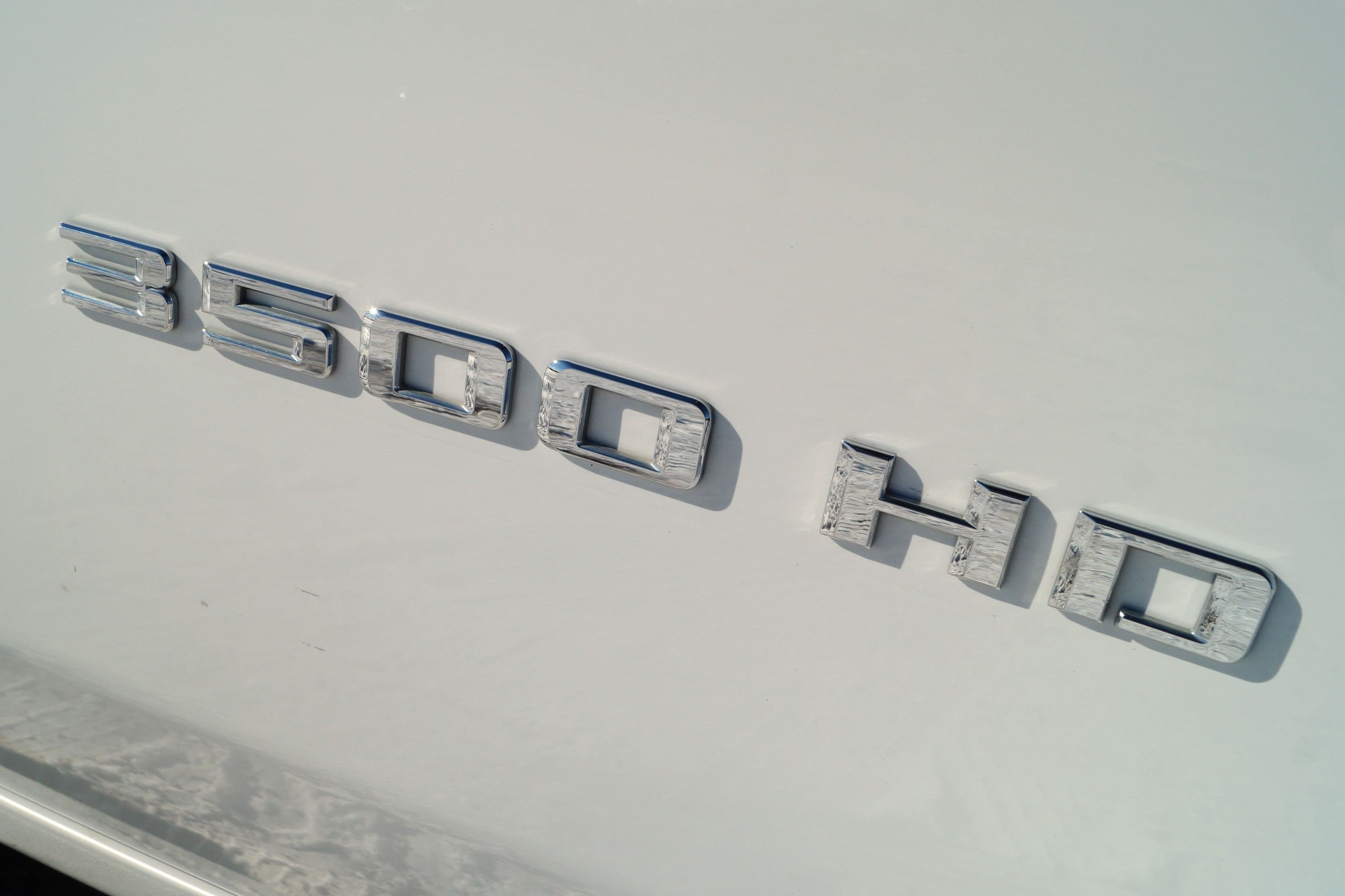 2022 Chevrolet Silverado 3500 HD - Service Utility Truck - 4WD 6.6L V8 Duramax image 21