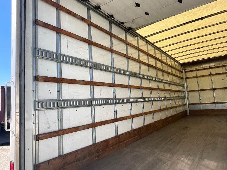 2022 International MV607 Box Truck - 220HP, 6 Speed Automatic, Roll up Door image 11