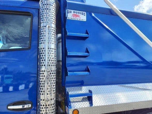 2026 Kenworth T880 image 15