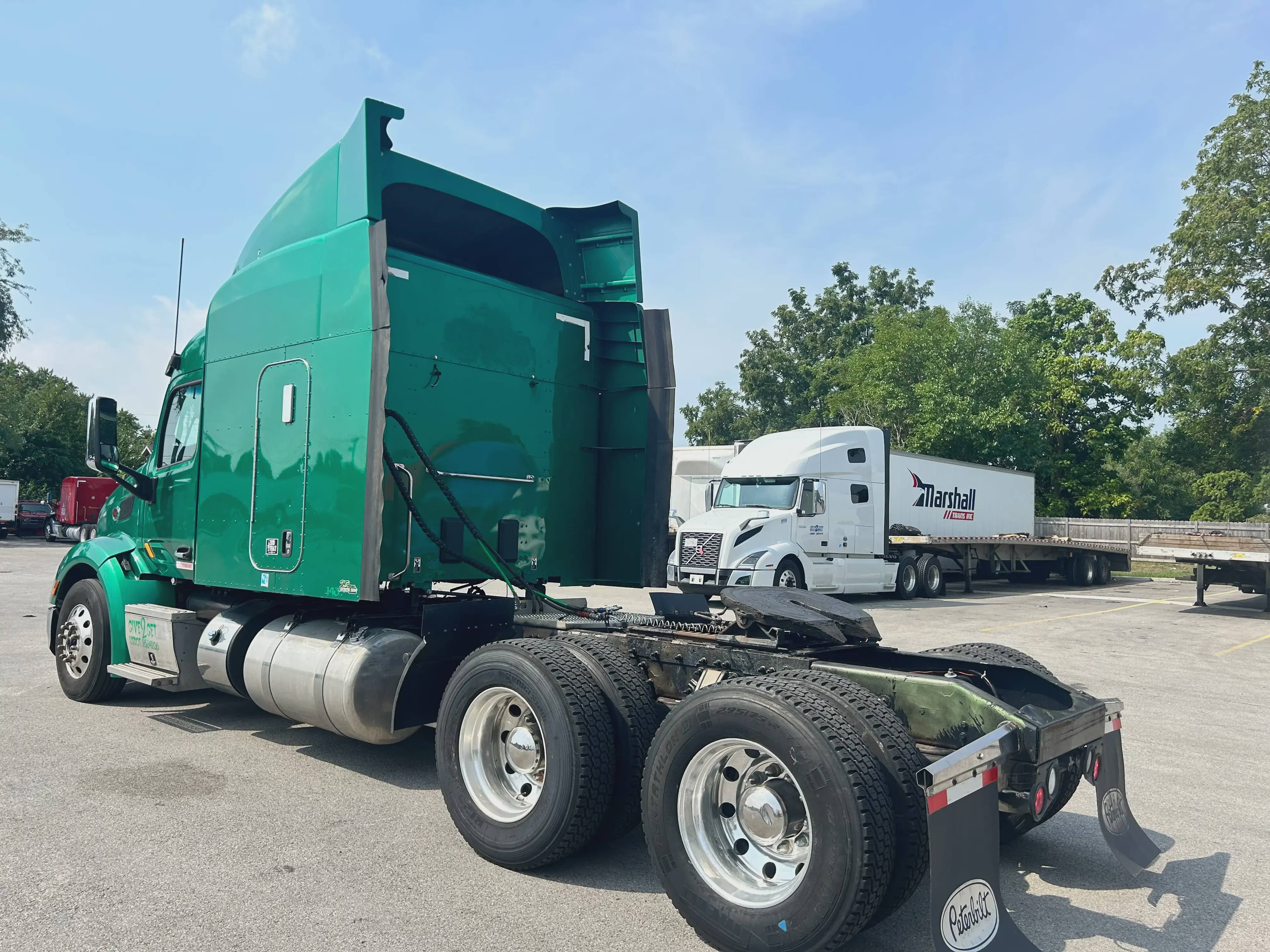 2016 Peterbilt 579 New Engine – Complete Overhaul image 5