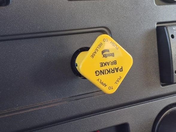 2025 Kenworth U7-10 image 29